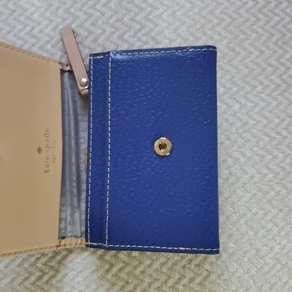 Kate Spade Wellesley Darla Wallet - Picture 11 of 14